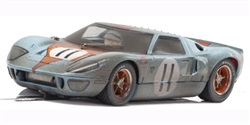 Scalextric C4106 FORD GT40 GULF #11 WEATHERED