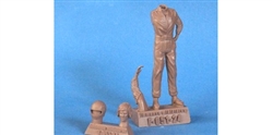 Immense Miniatures F051-24 1/24 Resin Molded Figure - James Hunt Standing
