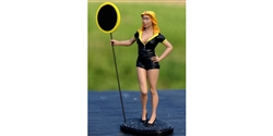 LeMans Miniatures FLM132028/1M 1/32  "Lisa" Grid Girl blond with yellow panel