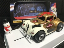 Pioneer P136 37' Dodge Coupe, Legends of Christmas Gold / White