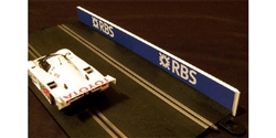 Royale Slot Car Z8801-11 1/32 LUCAS Scalextric/SCX Analog Standard Straight Barriers x 2